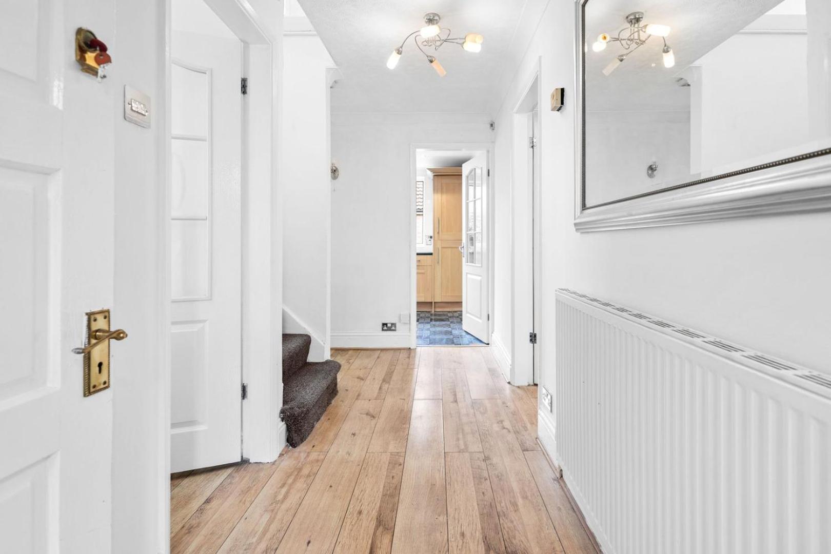 Spacious 5 Bedroom House Ноттингем Экстерьер фото